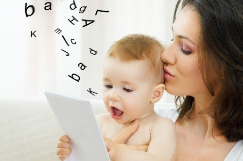 Come stimolare il linguaggio dei bambini
